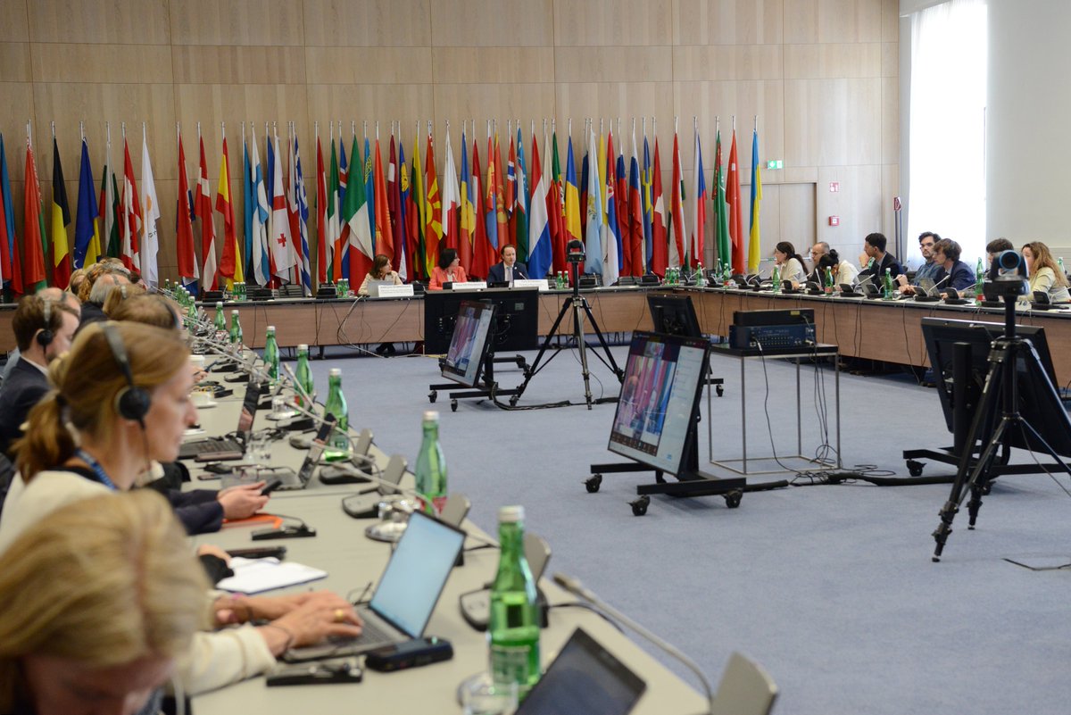 Thousands remain missing due to 🇷🇺war vs 🇺🇦 — civilians&amp;soldiers, kids&amp;adults.
Today’s presentations of Artur Dobroserdov and <a href="/KatBomberger/">Kathryne Bomberger</a> at the <a href="/OSCE/">OSCE</a> highlighted the vital collective work of <a href="/TheICMP/">ICMP</a> and 🇺🇦authorities in finding the missing persons &amp; their return to loved ones