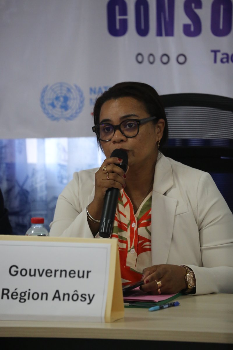 PNUD Madagascar (@undpmadagascar) on Twitter photo Pacte Vert Programme Résilience ,co-funded by #European_Union🇪🇺 implemented by <a href="/pnudfr/">ONU Développement</a> <a href="/WFP/">World Food Programme</a> <a href="/FAOMadagascar/">FAO in Madagascar, Comoros, Mauritius & Seychelles</a> <a href="/UNICEFMada/">UNICEF Madagascar</a>
Integrated approach & the HDP #Nexus, we build a sustainable future in🇲🇬#Resilience Pacte Vert Programme Résilience ,co-funded by #European_Union🇪🇺 implemented by <a href="/pnudfr/">ONU Développement</a> <a href="/WFP/">World Food Programme</a> <a href="/FAOMadagascar/">FAO in Madagascar, Comoros, Mauritius & Seychelles</a> <a href="/UNICEFMada/">UNICEF Madagascar</a>
Integrated approach & the HDP #Nexus, we build a sustainable future in🇲🇬#Resilience