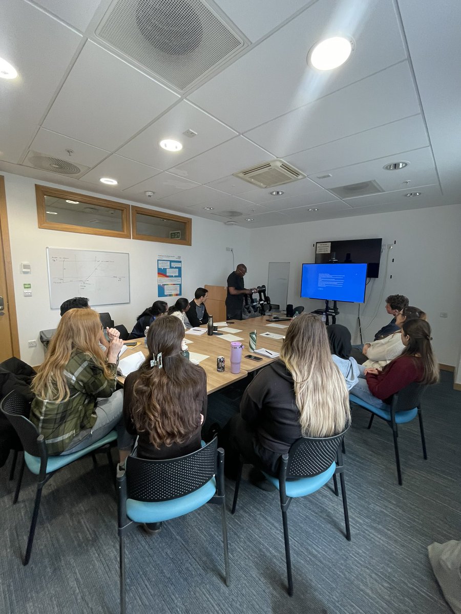 Great sessions this morning for the RN trauma and orthopaedic study day covering: PJI, osteomyelitis and septic arthritis, chest injuries and complications, anticoagulation and VTE risk and plaster room with fitting of ROM braces, humeral braces and fixed walker boots <a href="/NmskNbt/">NMSK at North Bristol Trust</a>