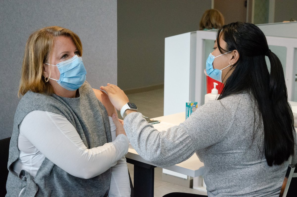 #HappyNursingWeek! Nurses have the power to transform health. They are the backbone of our health systems and essential members of the Queen's Health Sciences community. Thank you nurses, nurse  practitioners, and nursing students for your advocacy and commitment to education,