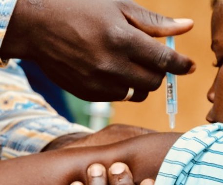 CDFU- Communication for Dev. Foundation Ug (@cdfuug) on Twitter photo Protect your child's bright future! #Immunization is a simple act with a POWERFUL impact on their well-being.
Make it a priority today! ➡️ Visit your nearest <a href="/GovUganda/">Government of Uganda</a> health facility or designated outreach.
#VaccinesWork #ImmunizationSavesLives Protect your child's bright future! #Immunization is a simple act with a POWERFUL impact on their well-being.
Make it a priority today! ➡️ Visit your nearest <a href="/GovUganda/">Government of Uganda</a> health facility or designated outreach.
#VaccinesWork #ImmunizationSavesLives