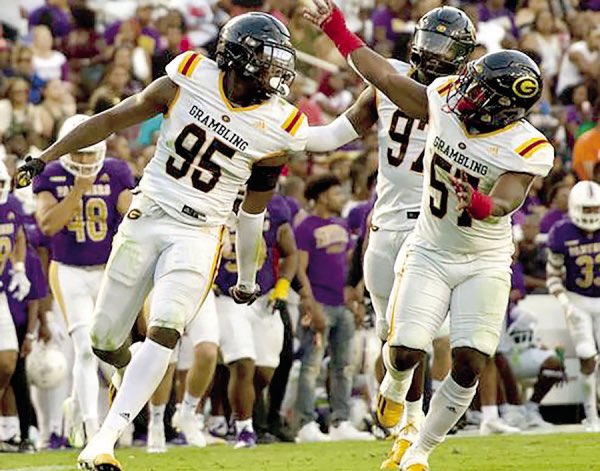 DillonDickersn7's tweet image. Blessed to receive my first ever offer from @Erik_Losey over at @GSUFootball01. I appreciate the opportunity and nothing would be possible without God on my side. @StaplesCenter99 @iamtheman246 @OnTopAthletics @MiddleCollegeFB