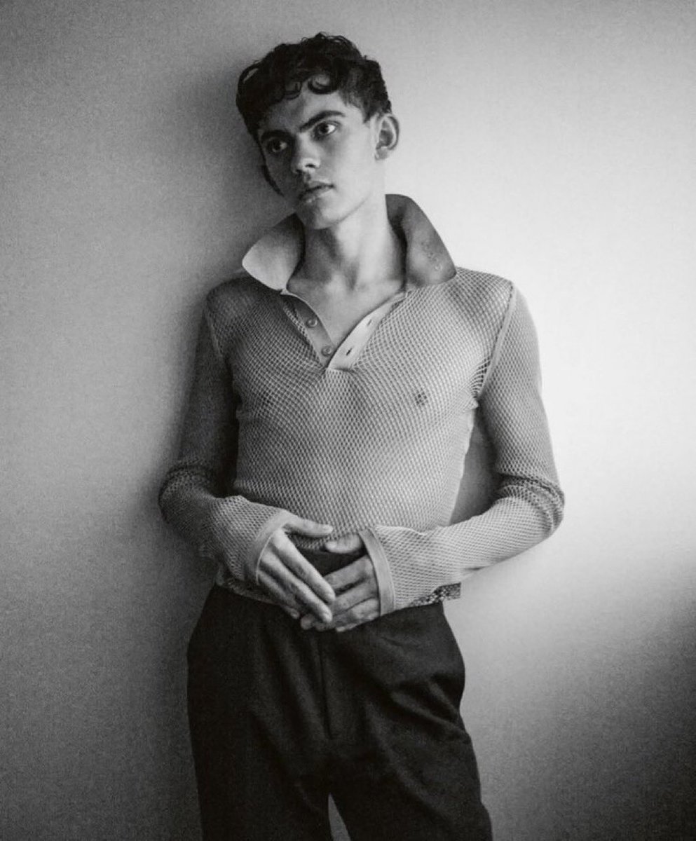 loelocke's tweet image. get this boy in a vampire movie