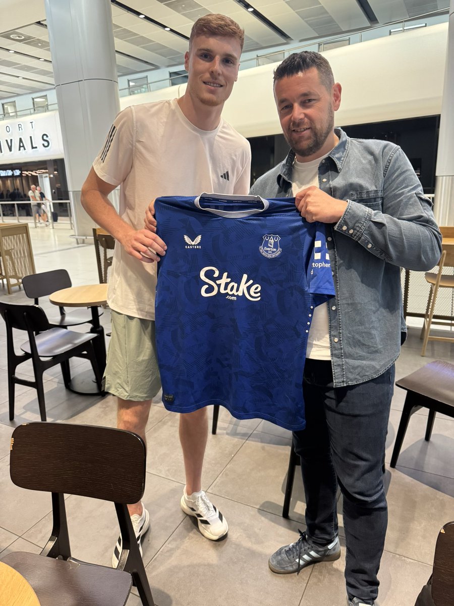 obrienjake_'s tweet image. Great seeing you today @Pierre__Sage 💙