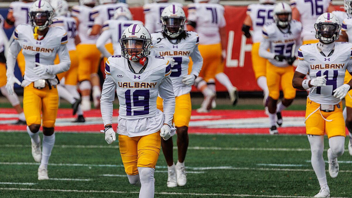 Will Tellers (@wtellers_60) on Twitter photo After a great conversation with <a href="/CoachMLiv/">Mike Livingston</a> I am excited to have received an offer from the University of Albany! <a href="/CoachBucar/">Dave Bucar</a> <a href="/coach_spinnato/">Coach Spinnato</a> <a href="/CRHFootball/">Choate Rosemary Hall Football ๐</a> <a href="/BigManAcademy1/">BigManAcademy</a> After a great conversation with <a href="/CoachMLiv/">Mike Livingston</a> I am excited to have received an offer from the University of Albany! <a href="/CoachBucar/">Dave Bucar</a> <a href="/coach_spinnato/">Coach Spinnato</a> <a href="/CRHFootball/">Choate Rosemary Hall Football ๐</a> <a href="/BigManAcademy1/">BigManAcademy</a>