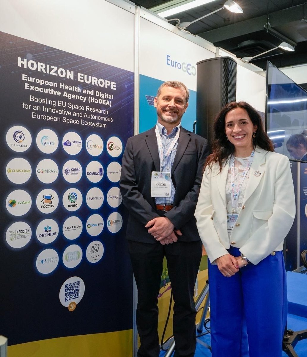 AI4COPSEC's tweet photo. Last week, we were part of GEO Global Forum 2025 in Rome 🇮🇹, under the theme “The Earth Talks” 🌍

#AI4COPSEC was showcased at 🇪🇺 @EU_Commission's  @EU_HaDEA  booth with 60+ Horizon projects using Earth Observation for global impact 🛰️

👉 Full story: https://t.co/IgJo1vNw2K https://t.co/tt5gffOoH7