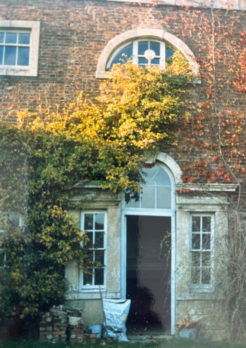 Juliet Stibbe (@julietblaxland) on Twitter photo Crowland Manor <a href="/CrowlandMH/">A Crowland Chronicle</a> c1990 🌿🏛️🏚️
(Photos taken by me on our ‘Bonfire Night conservation weekend’ as architecture students, when one of tutors lived there). Crowland Manor <a href="/CrowlandMH/">A Crowland Chronicle</a> c1990 🌿🏛️🏚️
(Photos taken by me on our ‘Bonfire Night conservation weekend’ as architecture students, when one of tutors lived there).