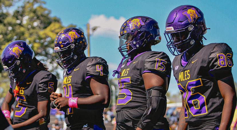Khamari Gray (@khamarigray) on Twitter photo After a great conversation with <a href="/MilesHCFootball/">Coach Chris Goode</a> l'm blessed to receive an ffer from <a href="/miles_football/">Miles College Football</a> <a href="/Kwray54/">Coach Kenny Ray</a> <a href="/coachjack_w/">Jackson Williamson</a> <a href="/GMC_Football/">GMC Football</a> After a great conversation with <a href="/MilesHCFootball/">Coach Chris Goode</a> l'm blessed to receive an ffer from <a href="/miles_football/">Miles College Football</a> <a href="/Kwray54/">Coach Kenny Ray</a> <a href="/coachjack_w/">Jackson Williamson</a> <a href="/GMC_Football/">GMC Football</a>