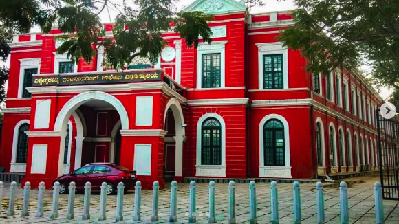 kodlady's tweet photo. Take a bow #UVCE

First 3 are alumni of University Visvesvaraya College of Engg, Bengaluru 👏👏 https://t.co/EtXj0jaIl8