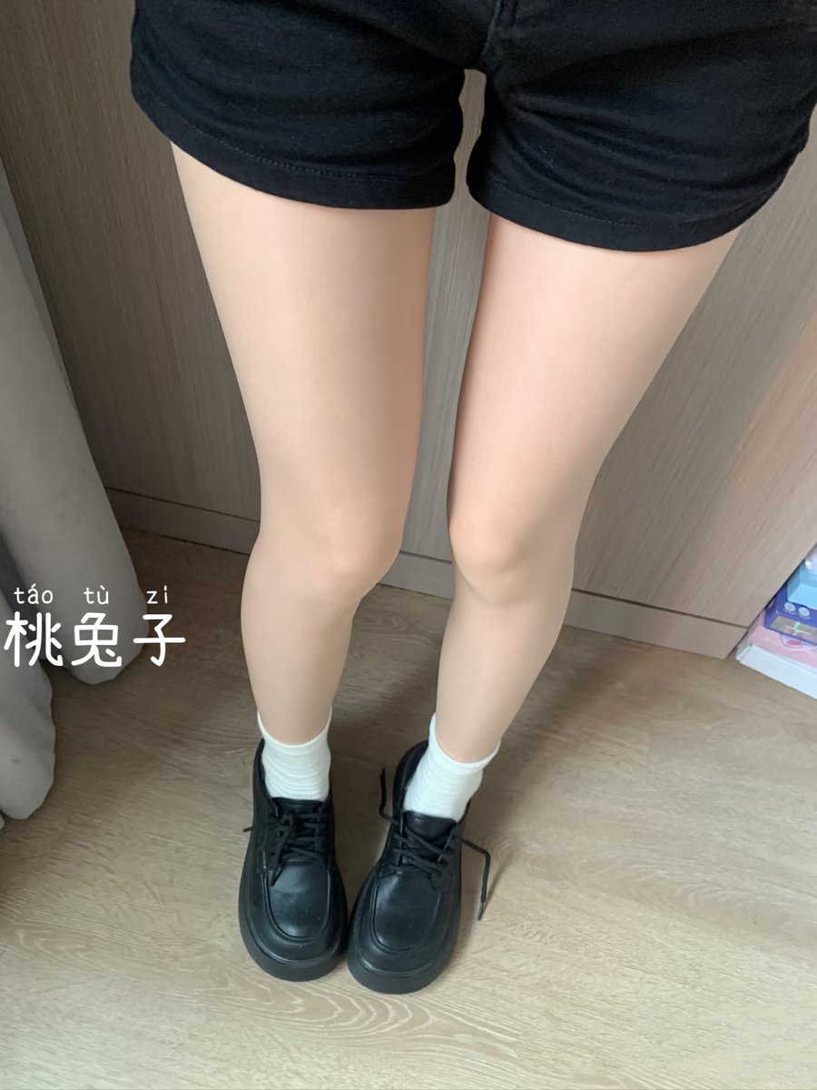 milumiwu's tweet photo. 专属丝袜    #丝袜   #丝袜美腿   #原味 https://t.co/3VyiWqKpdb