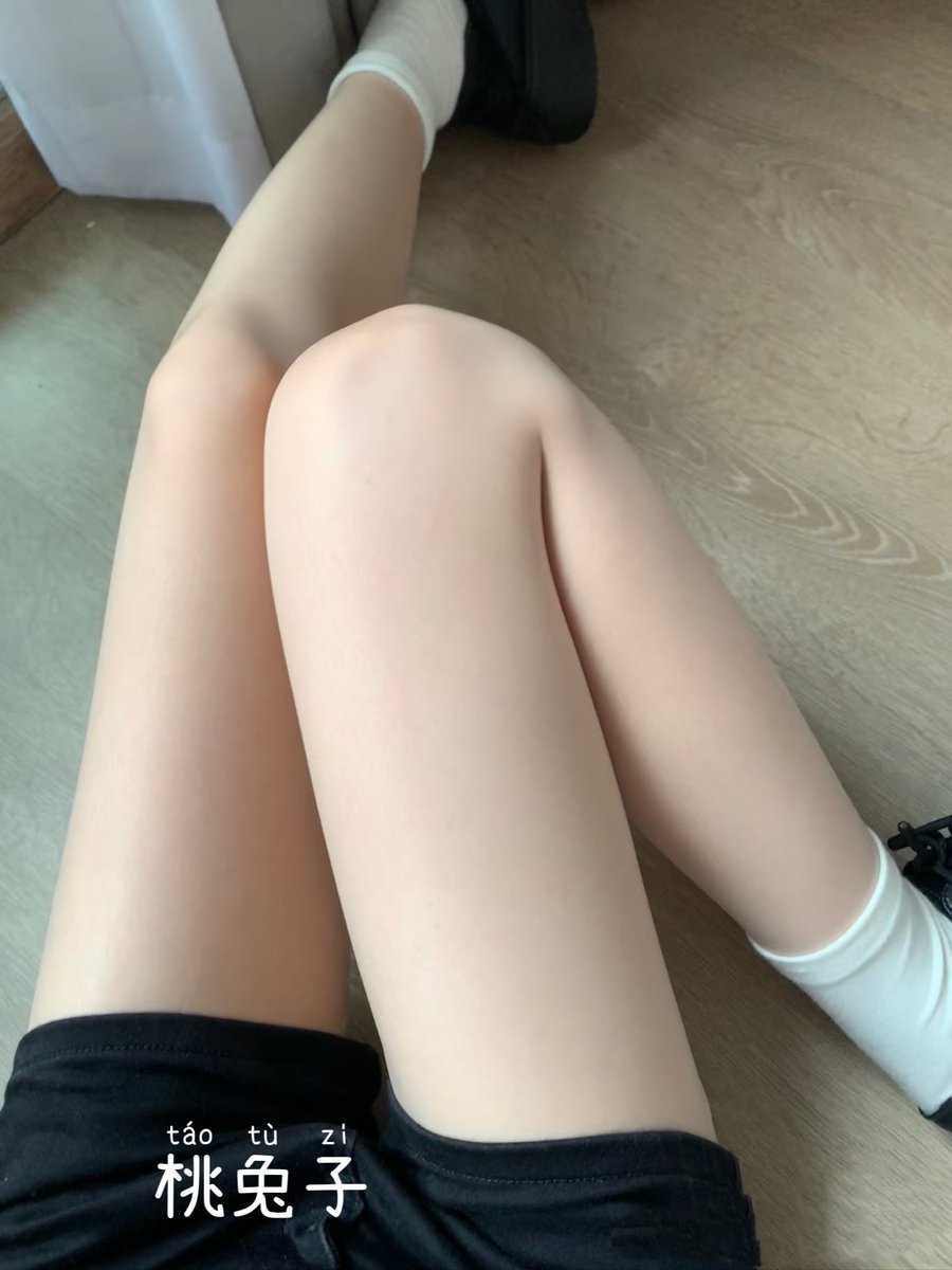 milumiwu's tweet photo. 专属丝袜    #丝袜   #丝袜美腿   #原味 https://t.co/3VyiWqKpdb
