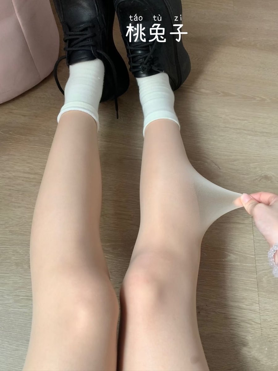 milumiwu's tweet photo. 专属丝袜    #丝袜   #丝袜美腿   #原味 https://t.co/3VyiWqKpdb