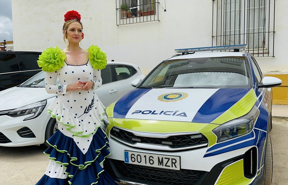 Cerramos nuestros Actos Conmemorativos por nuestro 30 Aniversario en la Aldea de El Rocío.
Gracias a la <a href="/hdadmatrizrocio/">Hermandad Matriz Almonte</a> y al Ayuntamiento de Almonte, sin ellos no habría sido posible. Gracias a la diseñadora flamenca Cristina Vázquez por ser ya parte de nuestra historia.