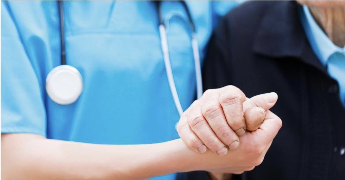 Un professionnel de #santé sur 2 est #infirmier(e).Alors où est le plan d’attractivité du métier d’infirmier? Les mettre à l’honneur en cette #JournéeInternationaleDesInfirmiers c’est bien.Mais les paroles ne suffisent pas. Agir est crucial pr les patients et notre syst de santé!