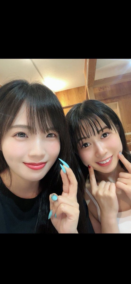 🪭オフしょにち🪭
今週ご一緒させていただくはずだった栞ちゃんと✨️
ご飯に行ってエネルギー蓄えてからスタジオご一緒させていただきました✨️
お互いの空間でモクモクと振りを覚えて休憩中はステージの相談をし合ったりとても有意義な時間でした🪭
ありがとうございます✨️