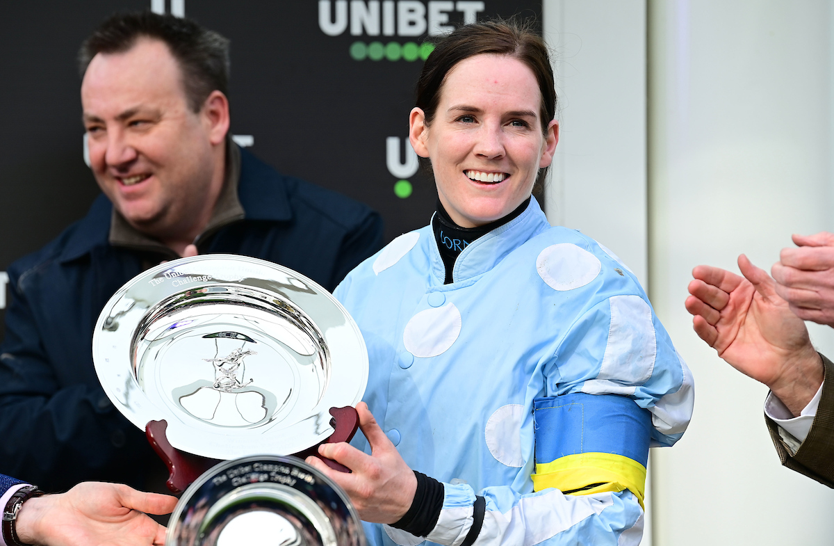 ❗Rachael Blackmore has announced her retirement 

The GOAT female jockey was the first woman to win the Grand National, among many other astounding and trailblazing achievements.

We wish her the best of luck in retirement 👏