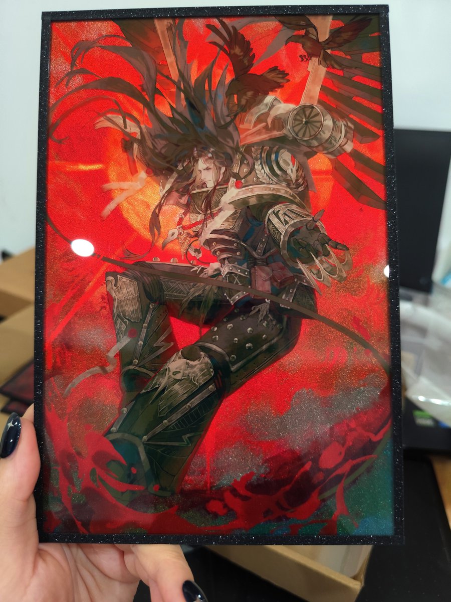 送给本地鸦卫店长之前拍照留念一下（