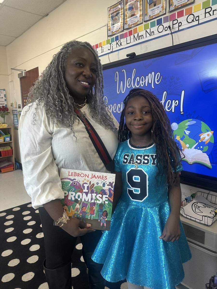 Teianna Thackurdeen tweet media