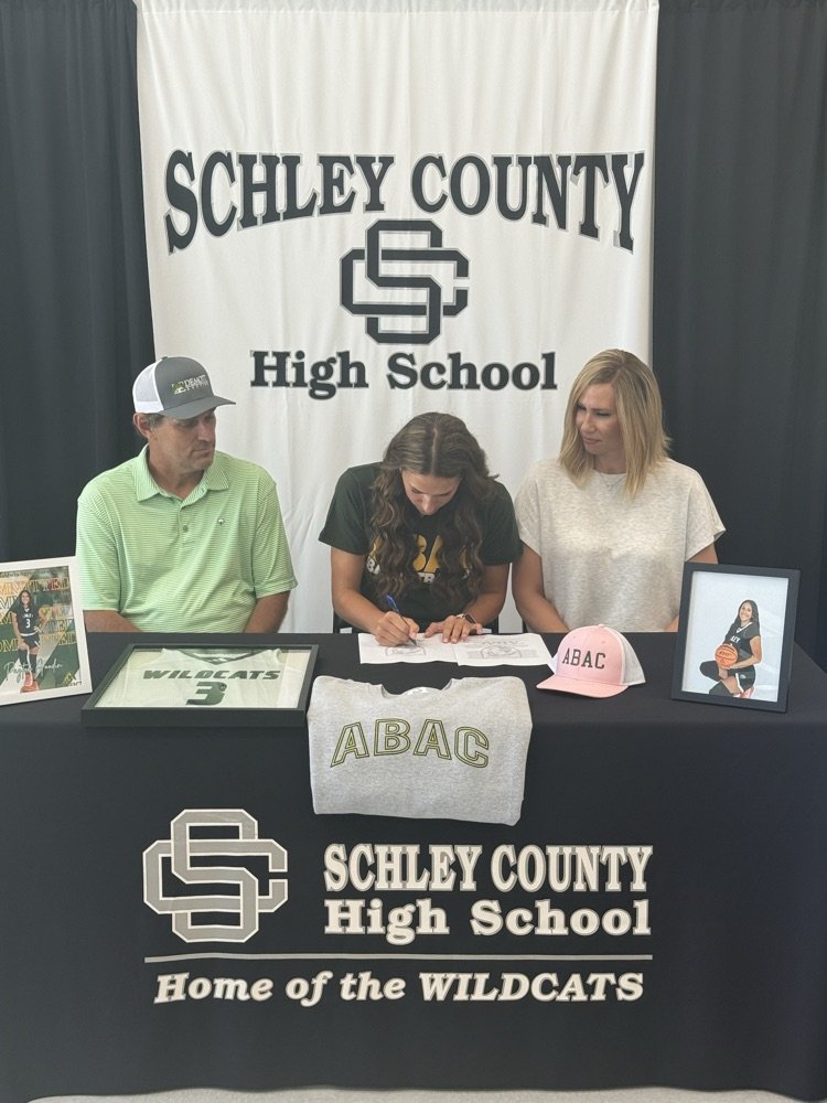 Congratulations to Payton Goodin on signing today to continue her basketball career at ABAC.