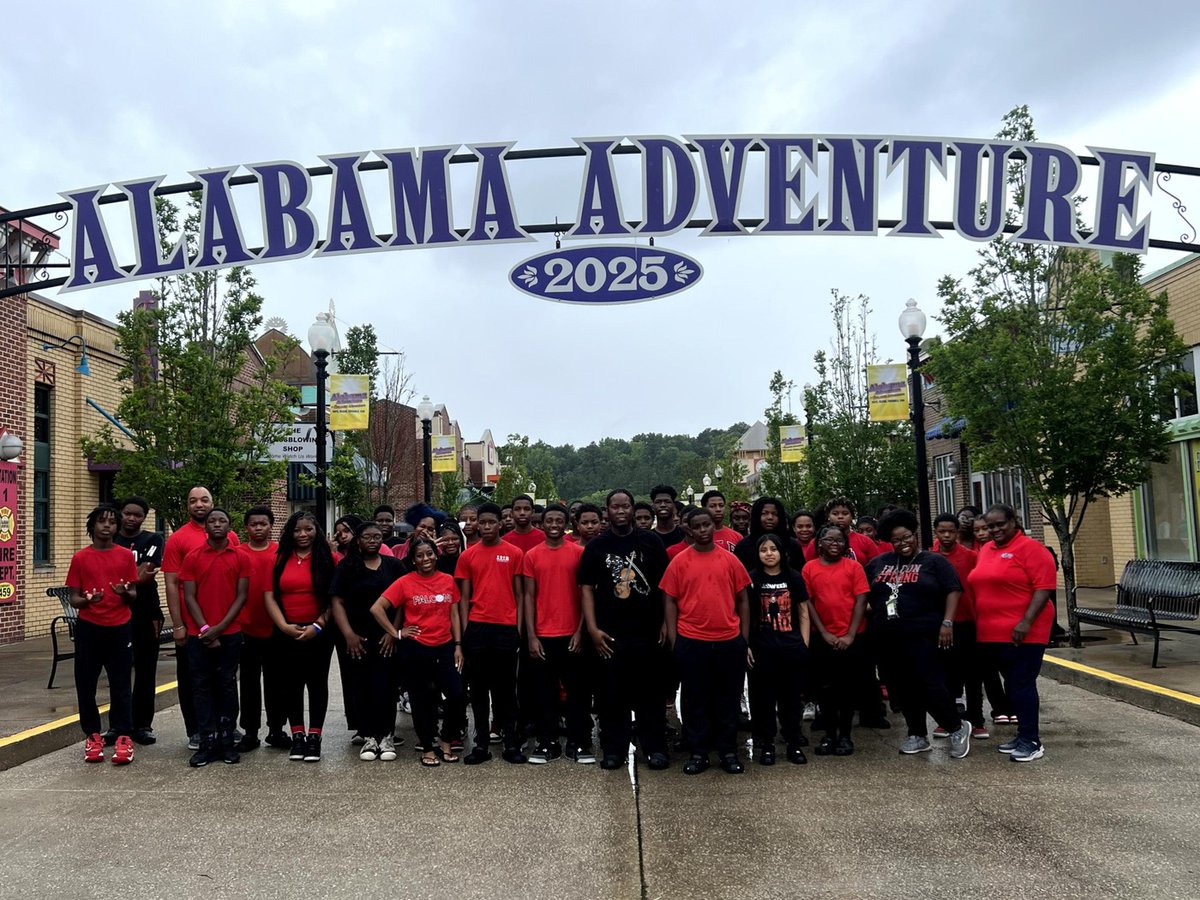 Westlawn Middle School (@westlawntcs) on Twitter photo On Saturday, the WMS Strings Orchestra performed at Alabama Adventure. After their performance, star students were able to enjoy the theme and water parks. Star students had a great time from start to finish.
#WeAreWestlawn
<a href="/TCSBoardofEd/">TπS Board of Ed</a> <a href="/TCSArts/">Jeff Schultz</a> On Saturday, the WMS Strings Orchestra performed at Alabama Adventure. After their performance, star students were able to enjoy the theme and water parks. Star students had a great time from start to finish.
#WeAreWestlawn
<a href="/TCSBoardofEd/">TπS Board of Ed</a> <a href="/TCSArts/">Jeff Schultz</a>