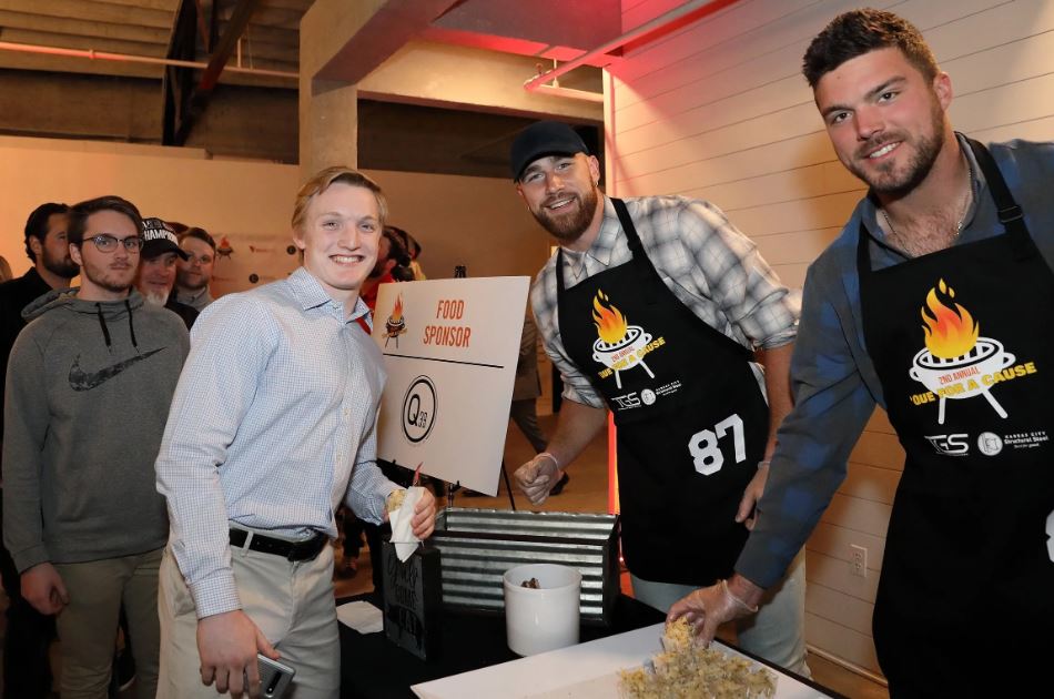 Make-A-Wish Missouri & Kansas (@makeawishmokan) on Twitter photo 🔥 Que For A Cause hosted by <a href="/Vibrancy_21/">Vibrancy21</a> is back June 11 at The Abbott! 🔥
Enjoy world-class BBQ served by Kansas City <a href="/Chiefs/">Kansas City Chiefs</a> players to help grant life-changing wishes for local kids.
Don’t miss this unforgettable night! 💙 👉 kcqueforacause.com/tickets
#ChiefsKingdom 🔥 Que For A Cause hosted by <a href="/Vibrancy_21/">Vibrancy21</a> is back June 11 at The Abbott! 🔥
Enjoy world-class BBQ served by Kansas City <a href="/Chiefs/">Kansas City Chiefs</a> players to help grant life-changing wishes for local kids.
Don’t miss this unforgettable night! 💙 👉 kcqueforacause.com/tickets
#ChiefsKingdom