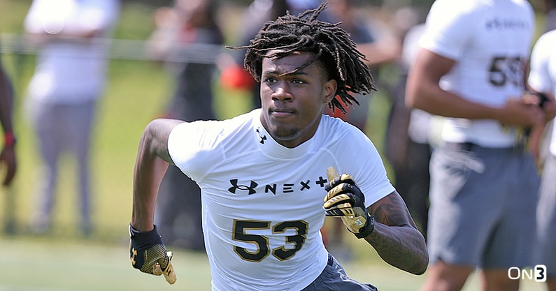 Top 100 WR Calvin Russell set for an official visit with the Florida Gators 

on3.com/teams/florida-…