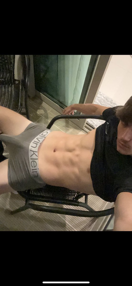 Come worship me faggot