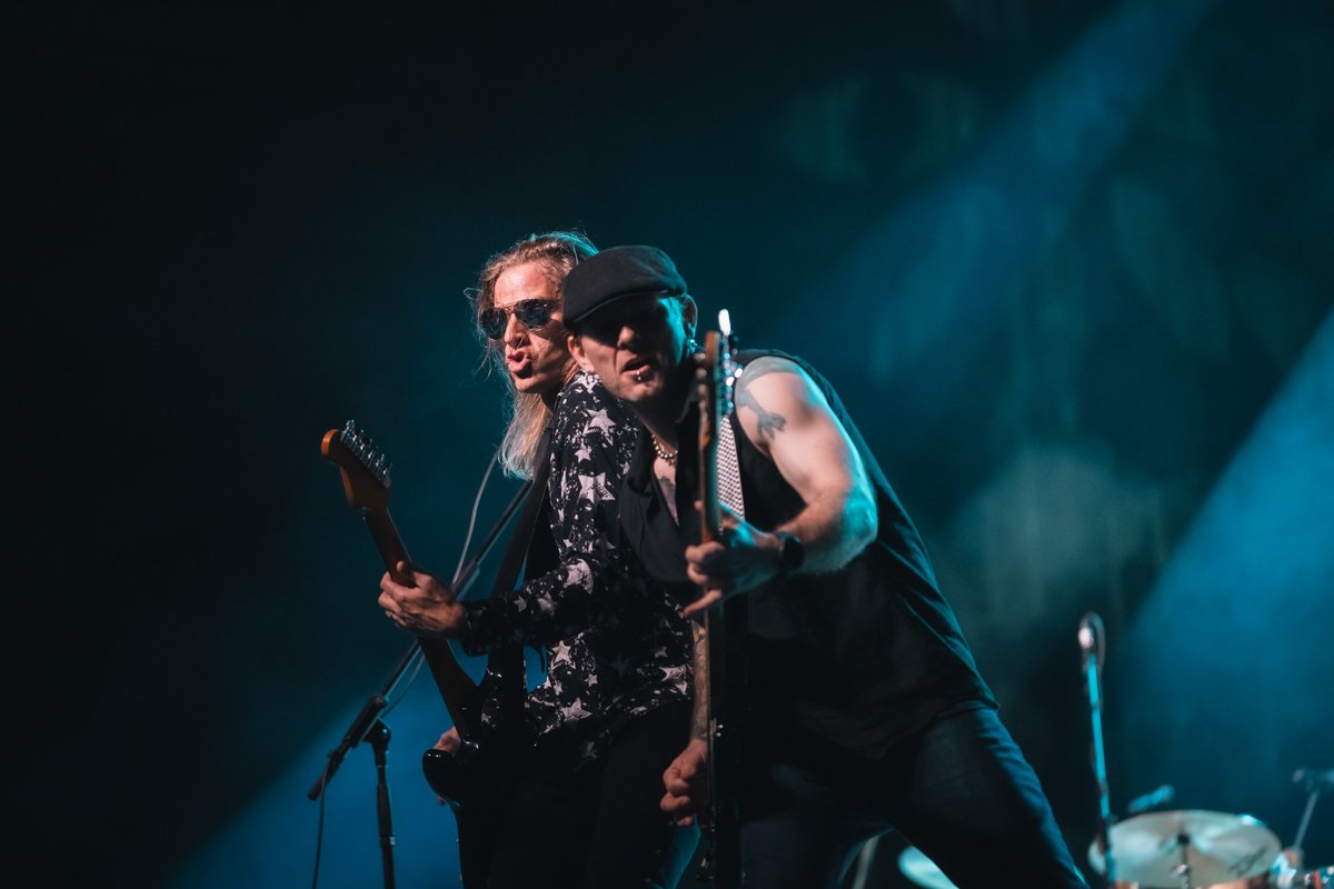 What a night at Mary Brown’s Centre!

Saturday night’s crowd rocked out to an unforgettable show, with The Wildflowers, North America’s premiere Tom Petty &amp; The Heartbreakers tribute band, setting the stage for the night! 🔥⚡️