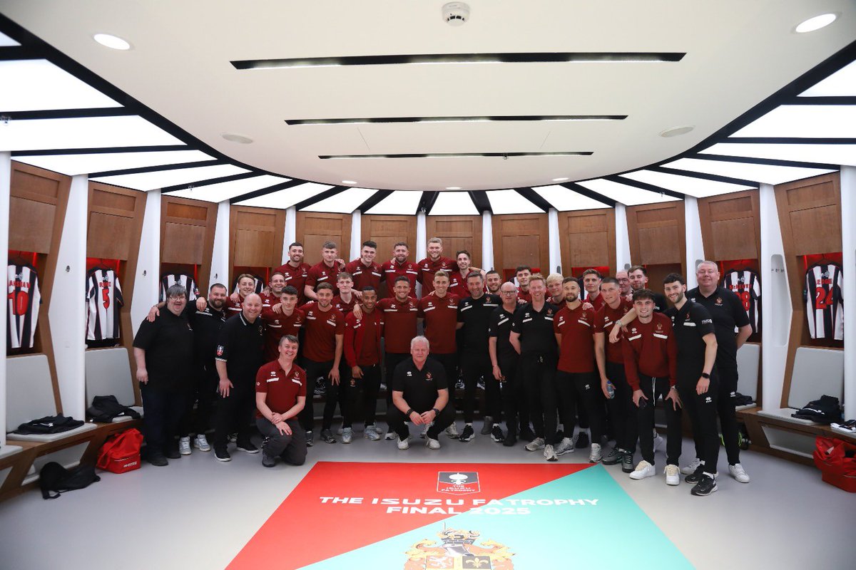 Graeme Lee tweet media