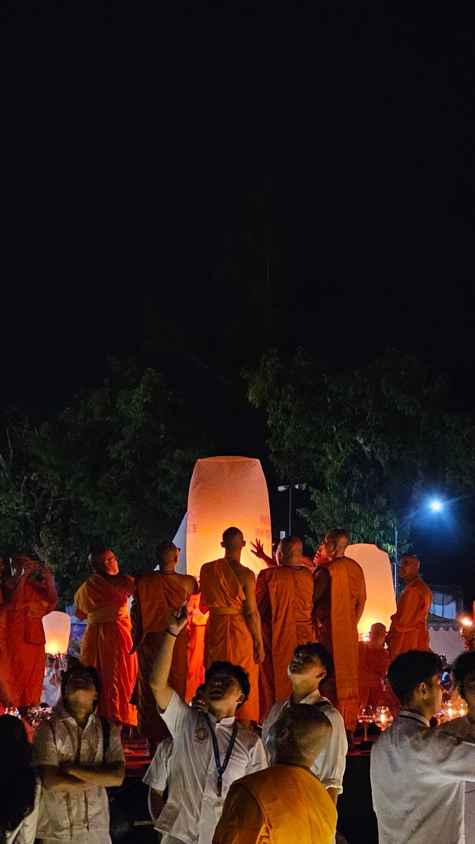 grumpyXBT's tweet image. Happy vesak!