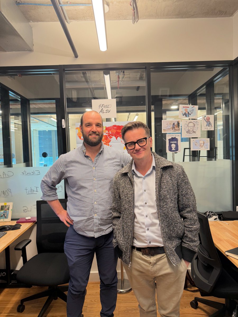 Our Chairman and Co-Founder, Dan Simon, recently visited Clayton Weimers at the Reporters Without Borders headquarters in Washington, D.C., reaffirming Vested’s commitment to supporting press freedom and journalist advocacy.