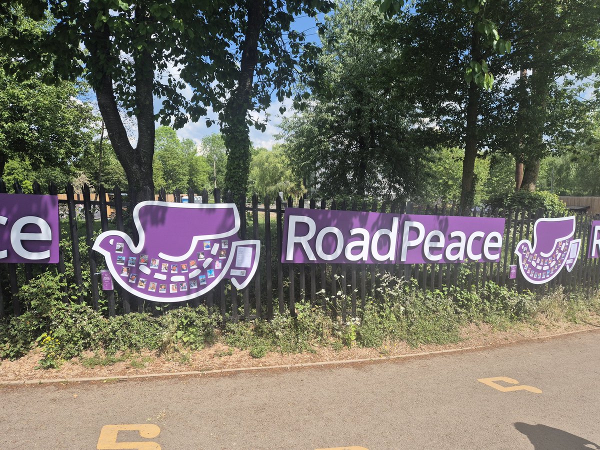 Great to see our doves installed at Redditch Arrow Valley Park until 27th May, thanks to a partnership with Redditch Borough Council and Rubicon Leisure. 
They remember crash victims and highlight the need to reduce road danger. 💜🕯
<a href="/CFGmorethanlaw/">CFG - more than law</a> <a href="/RoadPeace/">RoadPeace</a>