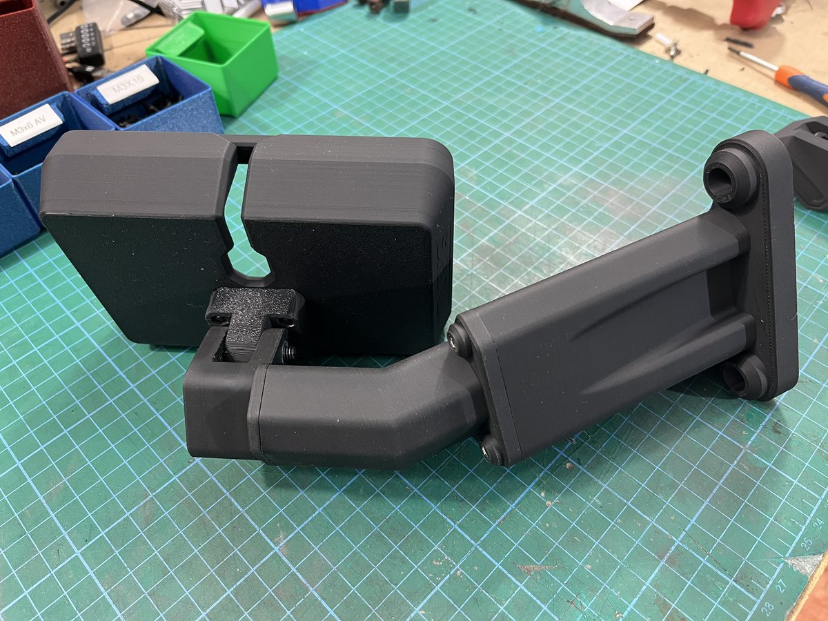 Último encargo. Brazo para base Fanatec.