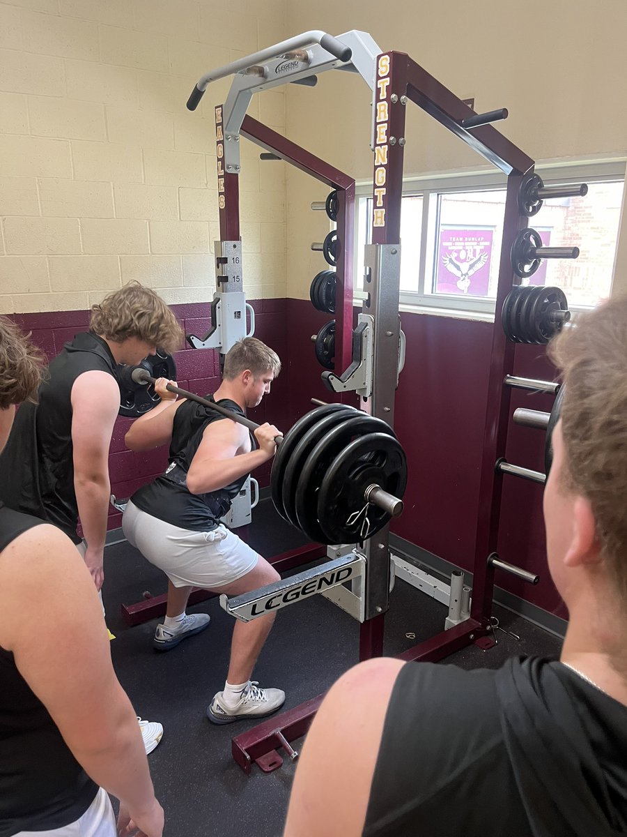 DunlapFootball's tweet image. End of year testing has began!  #RollEags