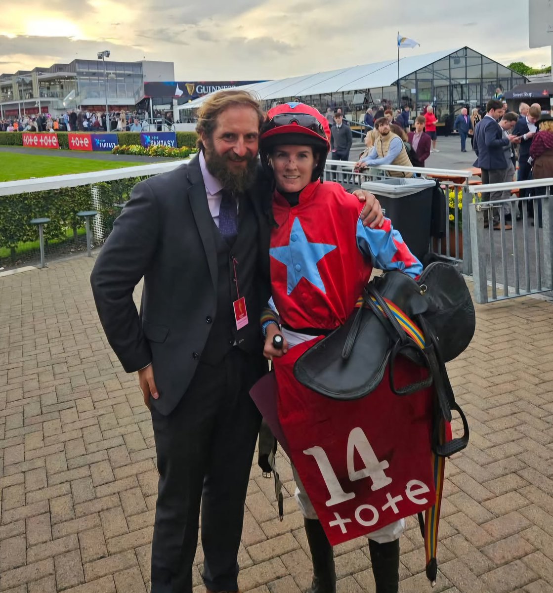 Happy Retirement <a href="/rachaelblackmor/">Rachael Blackmore</a>  The Queen Of National Hunt Racing 🐎 ☘️