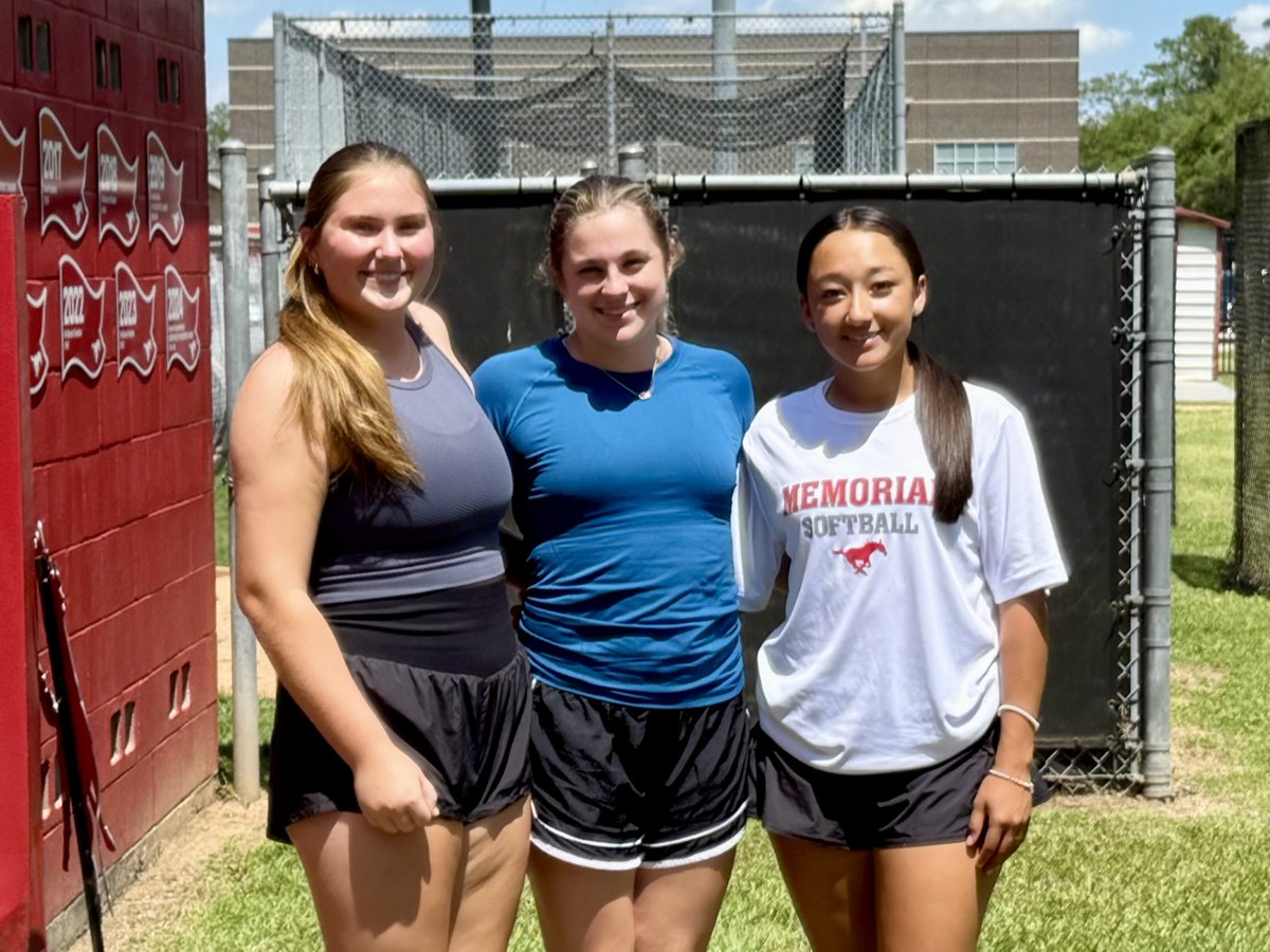 Our District 17-6A Second Team is Reagan Siblik, Riley Cannizaro and Karli DeAnda. Congratulations Ladies for a great season! #Mustangproud