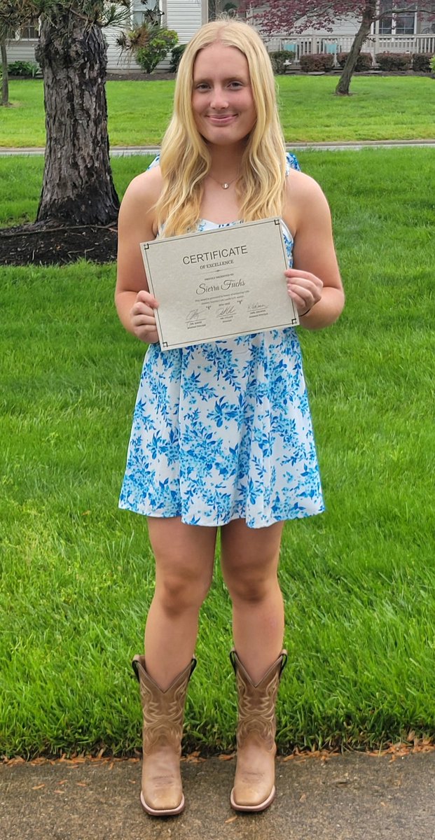 Sierra Fuchs tweet media