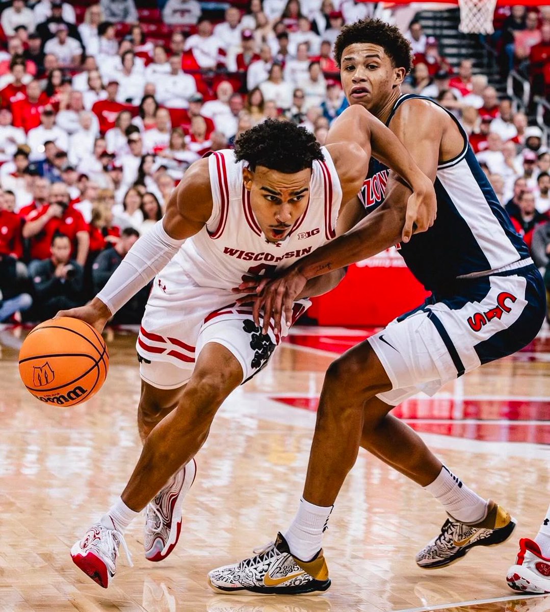 Wisconsin’s John Tonje’s anthro measurements from the 2025 NBA Draft Combine:

6’4 ¾" barefoot, 211.8 lbs with a 6’9” wingspan and 8’7” standing reach