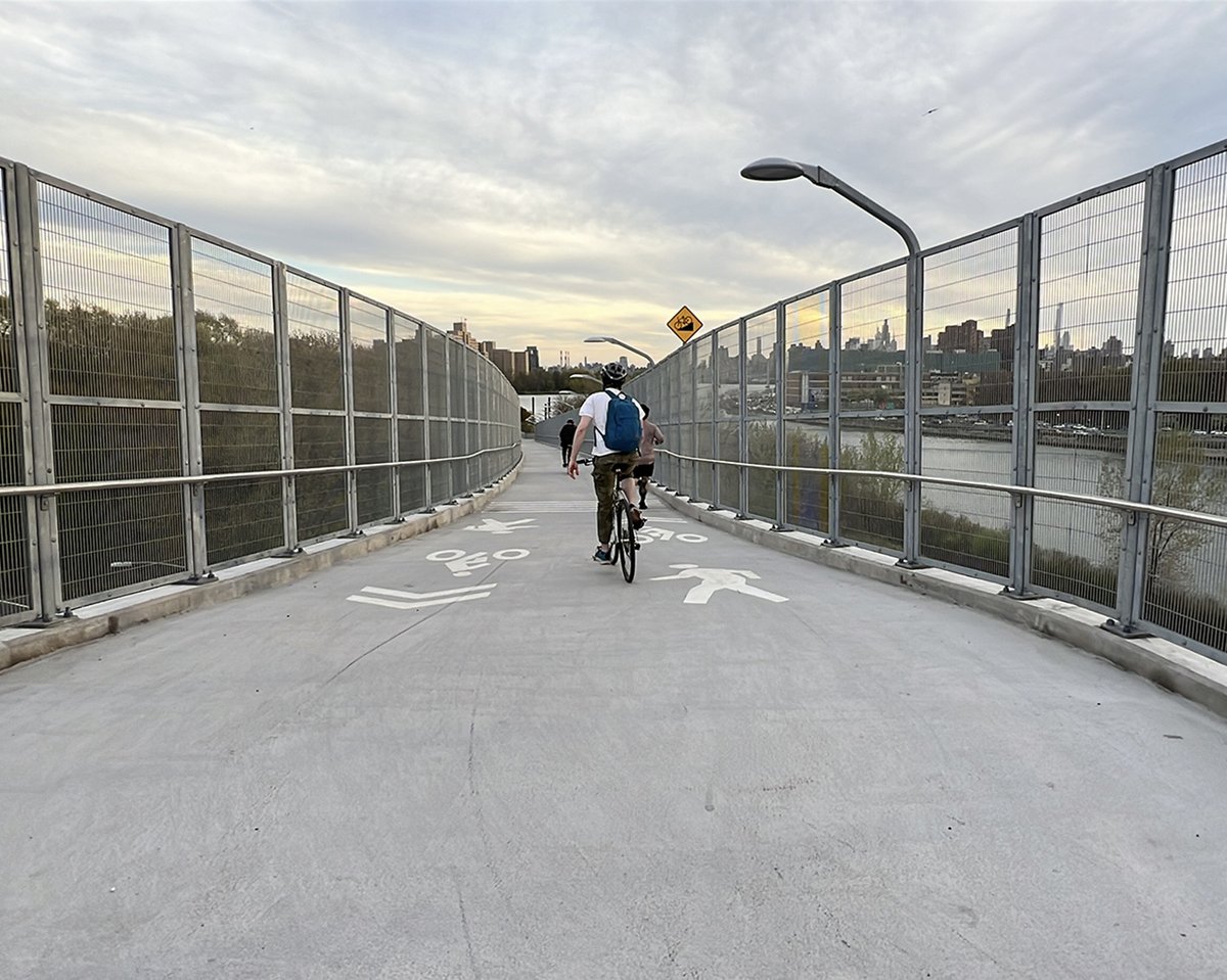 Happy Bike to Work Week! Today, we celebrated the completion of bike and pedestrian paths on the Robert F. Kennedy, Henry Hudson and Cross Bay Bridges.

This milestone comes as part of our commitment to making it easier for riders across the region to access our system by