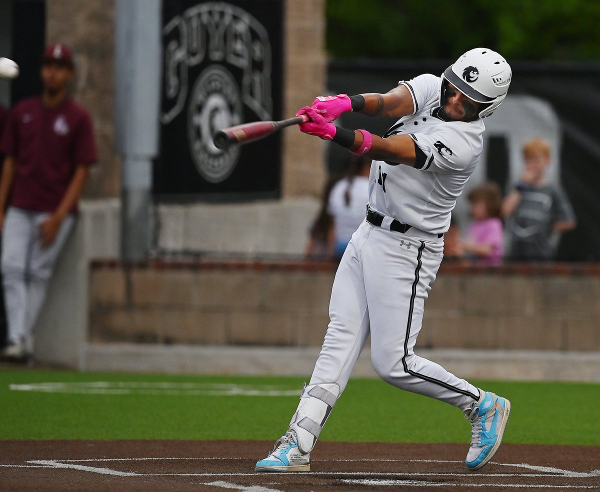 Guyer and Argyle are the last two Denton-area baseball teams standing as the regional semifinal round of the UIL playoffs gets underway.

See the who, when and where for their Round 3 matchups.

Schedule: dentonrc.com/sports/high_sc…