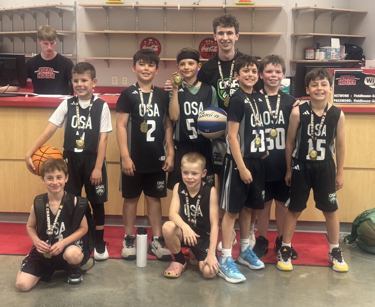 CHAMPIONS 🥇

OSA 3rd Select Russell goes 4-0 at the Summer Tip-Off this past weekend and takes home first place! Congratulations to this group! #OSAHoops