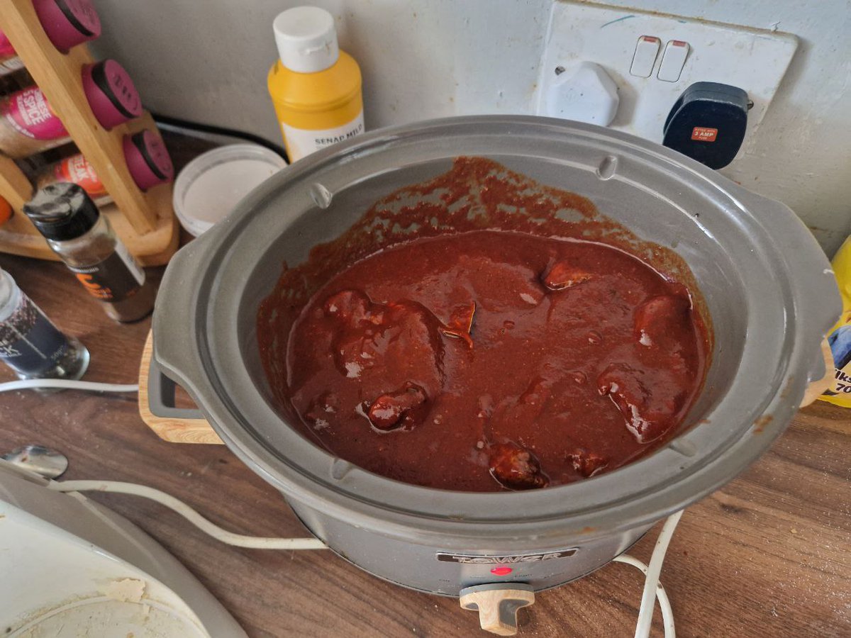 MortIssues tweet media