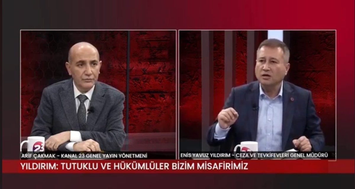 Kanal 23’ün değerli yöneticisi, insani vasıflarıyla herkesin sevgisini, saygısını kazanmış, Elazığ basınının seçkin ismi Arif Çakmak’ın vefatını derin bir üzüntüyle öğrendim. 

Allah rahmet eylesin. 

Başta ailesi olmak üzere tüm sevenlerine başsağlığı diliyorum.