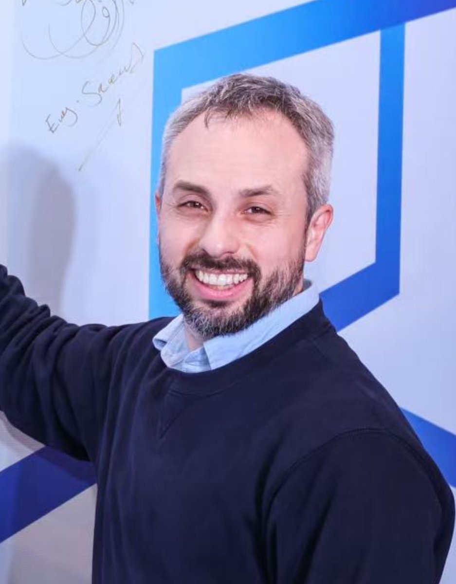 Meet Dr Burak Salgin— educator, leader &amp; neonatal trailblazer 👶🎓. As Programme Director of QMUL’s MSc in Advanced Neonatal Practice, he’s shaping tomorrow’s care teams while powering research, education and life‑saving infant transport. Fluent in German &amp; Turkish, his global