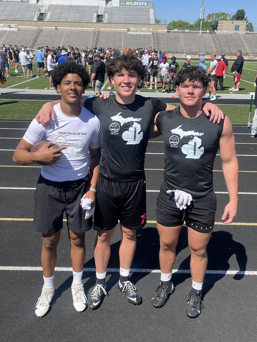 Braylon_Jefferson (@bdj2027) on Twitter photo Had a great time competing at <a href="/MHSAA/">MHSAA</a> Jenison camp today. Thank you coaches for taking the time to talk with me. Can’t wait to get back out there on Wednesday at Detroit MLK!
<a href="/SportsWildcats/">NVWildcats</a> <a href="/WestSideQBs/">West Side Quarterbacks</a> Had a great time competing at <a href="/MHSAA/">MHSAA</a> Jenison camp today. Thank you coaches for taking the time to talk with me. Can’t wait to get back out there on Wednesday at Detroit MLK!
<a href="/SportsWildcats/">NVWildcats</a> <a href="/WestSideQBs/">West Side Quarterbacks</a>