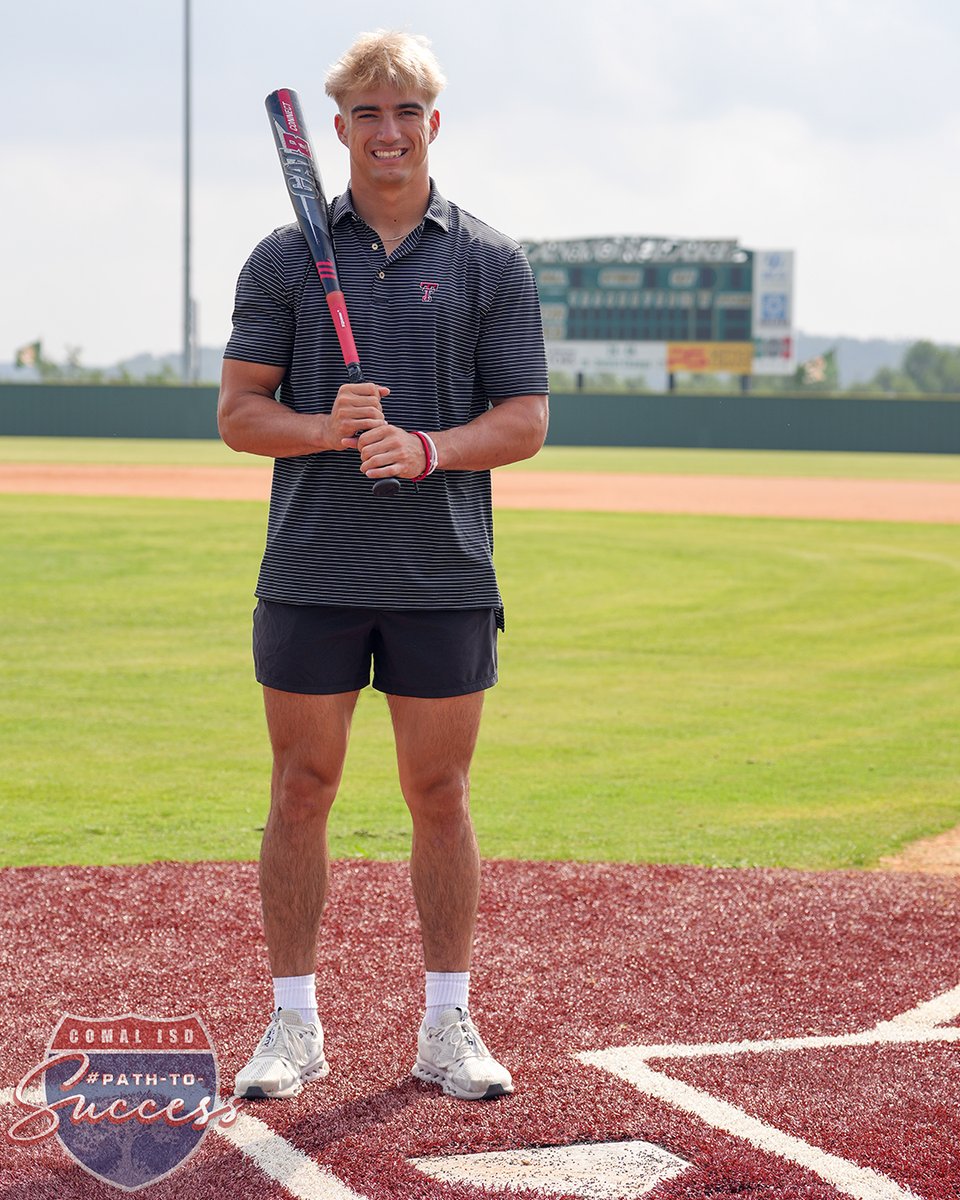 Canyon Lake High School senior Carter Williams continues his family legacy with a path to success in all three major high school sports - football, basketball, and baseball. Read more about Carter's success here, comalisd.org/apps/news/arti…. #pathtosuccess #growinggreatness #comalisd