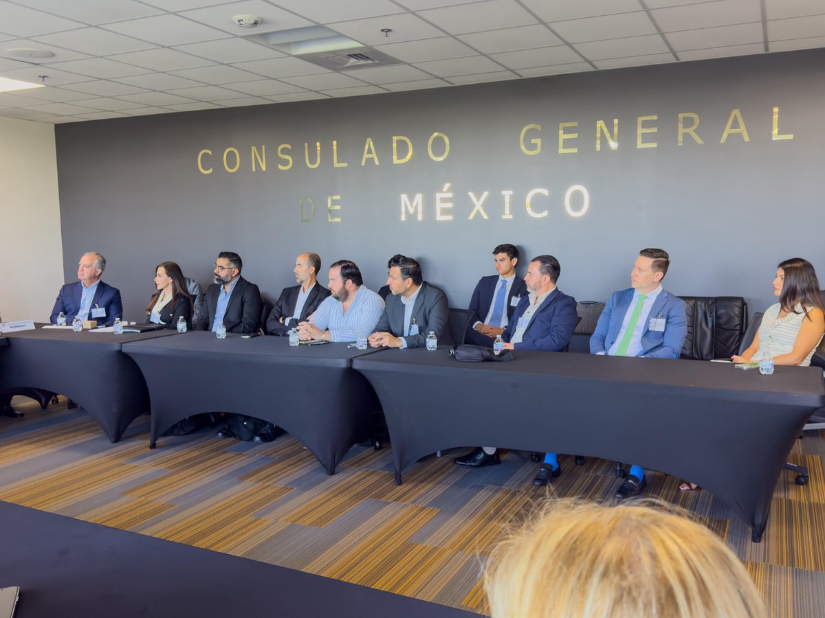 Consulado General de México en Houston tweet media
