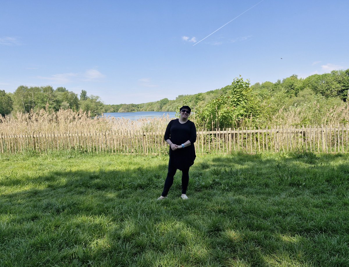 RN_Freda's tweet image. Happy International Nurses Day! π Celebrating my first as an RN whilst enjoying my annual leave in this beautiful weather. π Taking breaks is essential for a healthy work-life balance and preventing burnout. π #NursesDay2025 #SelfCare