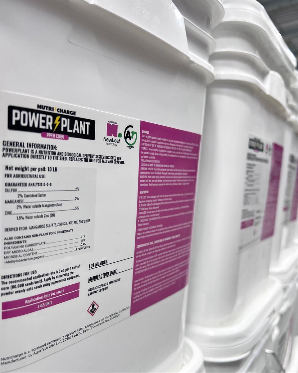 DirectEntInc's tweet image. Off to the races 🏁 and #NutriCharge PowerPlant PPFM for Corn is taking the lead. ⚡️🌽💥
⚡️ Faster, more even emergence
⚡️ Increased nutrient availability
⚡️ Higher germination rate
⚡️ Greater yield potential
#theDEIdifference #agronomy #corn #seedtreatment #plant25 #planterbox