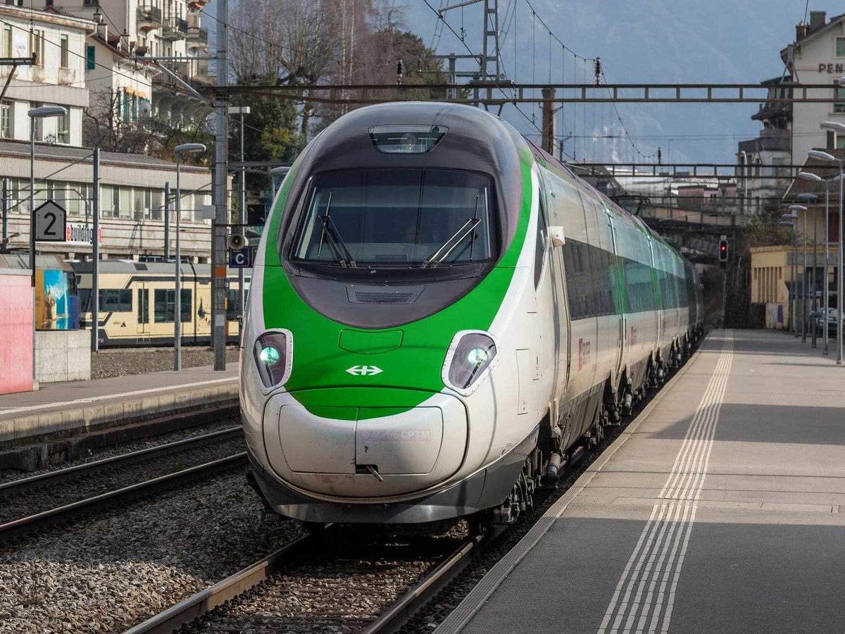 metroecptm's tweet photo. Veja o cronograma de obras do Trem Intercidades entre São Paulo e Sorocaba. #cronograma #TICEixoOeste #TICSorocaba https://t.co/YVcnfBXsX4 https://t.co/08DkKs40kC